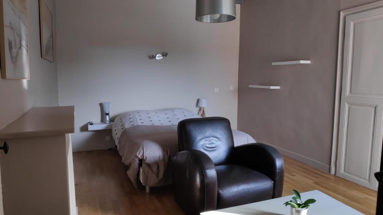 Conlie Chambre Privee Tout Confort المظهر الخارجي الصورة